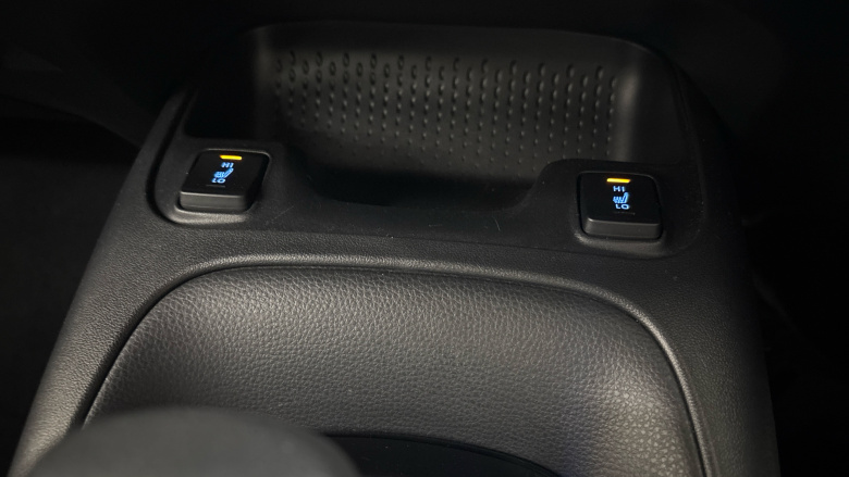 Toyota Corolla 1.8 VVT-i Hybrid Icon Tech 5dr CVT Hybrid Estate